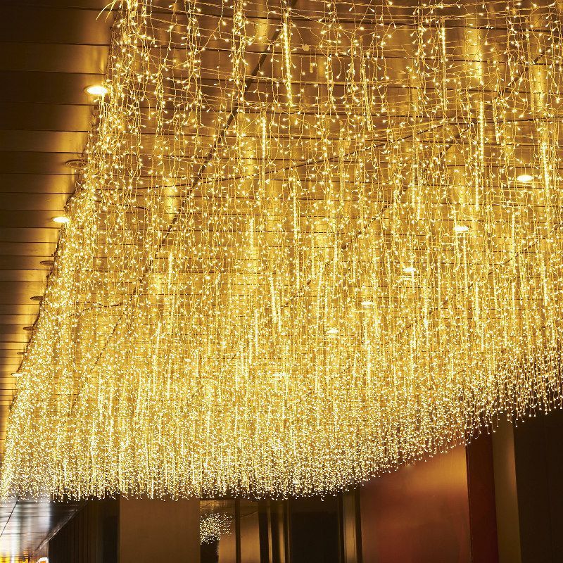 Включаемые атмосферные огни, метеорные дожди