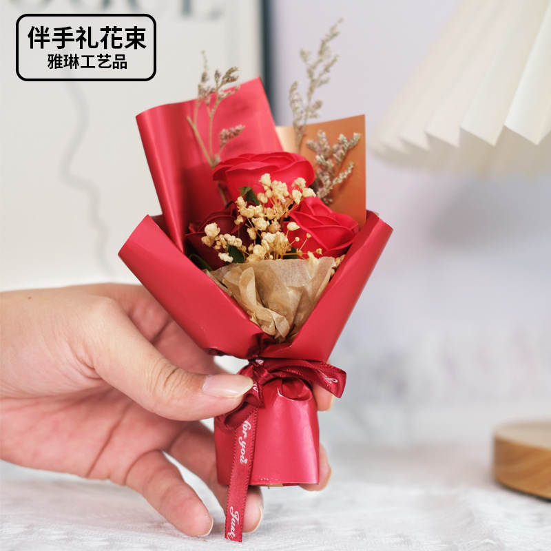 Искусственные цветы, сухие цветы, готовые изделия, мини-букеты из гвоздики, мыльные цветы, вечные цветы, кросс-бордерная оптовая продажа