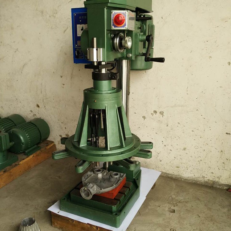 Factory Direct Sales Multi-Axis Automatic Tapping Machine 6516 Automatic Tapping Machine Quality Assurance One Year Warranty