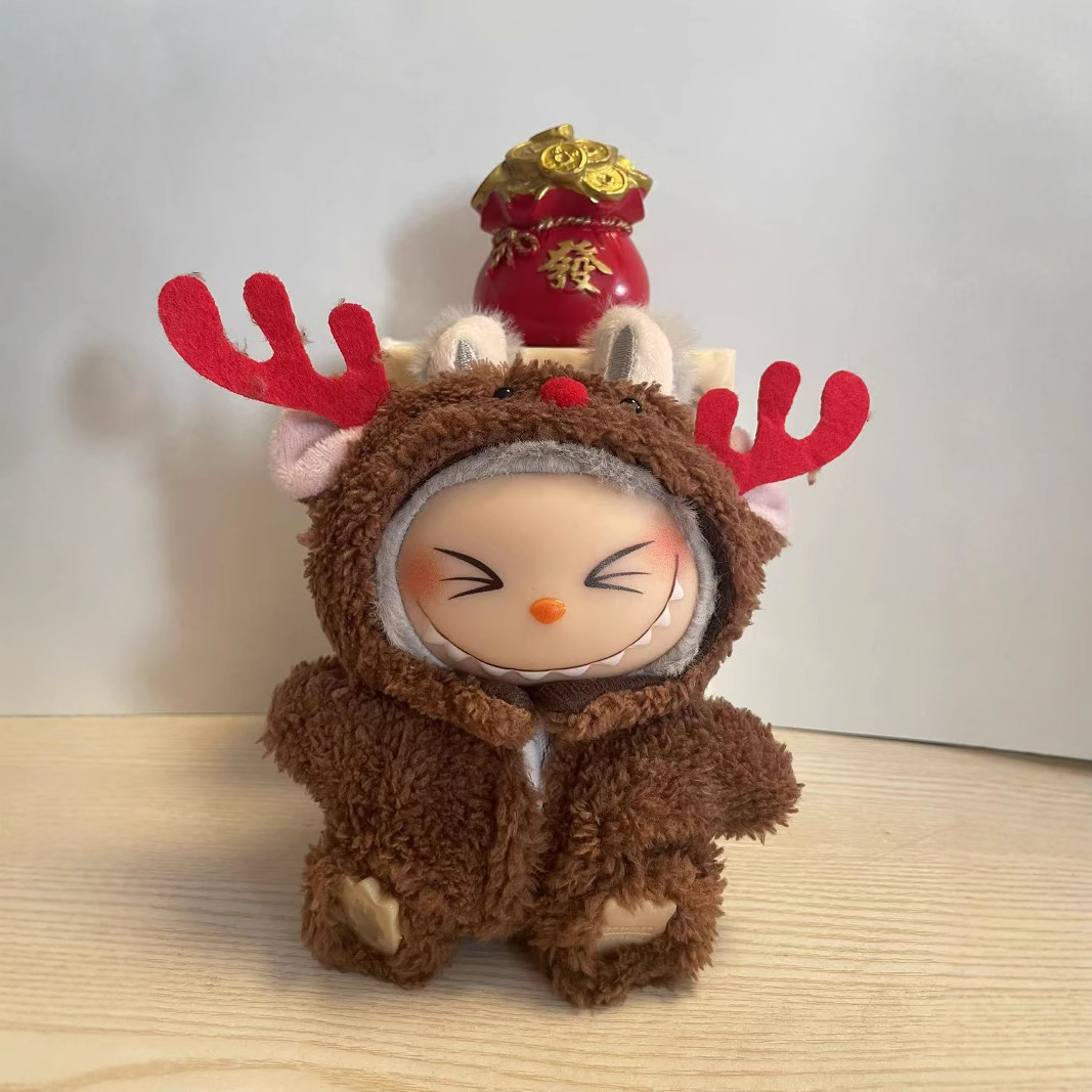 "Baby Clothes Only" 17cm Rab Cloth Pendant Christmas Deer Newspaper Labubu Clothes Cloak Sweater Wholesale