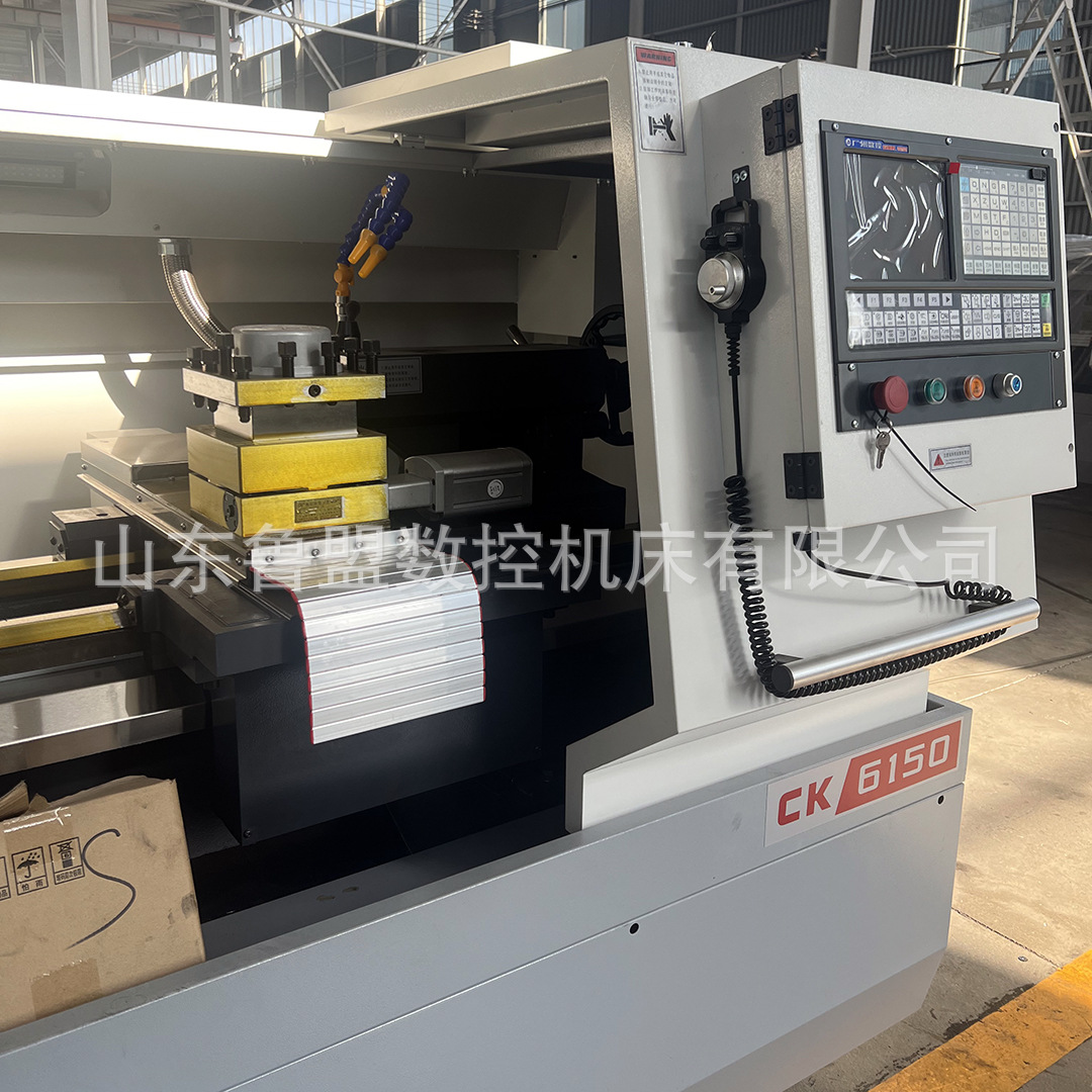 Supply of Cak6150 Cnc Lathe Equipped with 980Tb3I System Horizontal Ck6160 Pipe Threaded Cnc Lathe