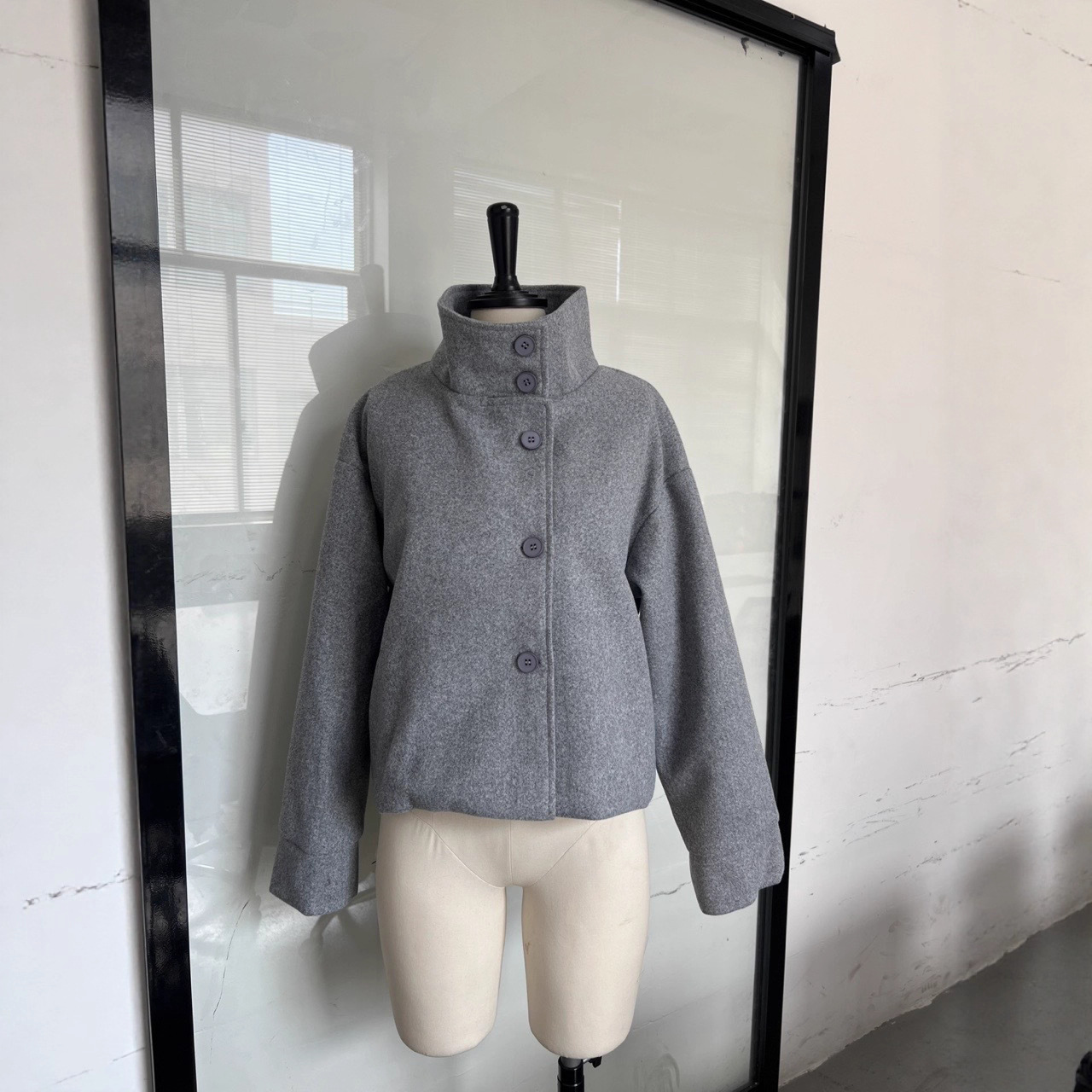 European and American Cross-border 2025 Spring and Summer Women's Women's Jacket Elegant Elegant with Vertical Collar and Breasted Short Loose Jacket