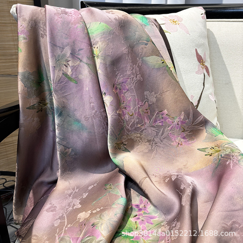 New Product 35mm Fragrant Cloud Yarn 140 Width National Style Clothing Fabric Lily Pattern Jacquard Han Dynasty Fabric Autumn