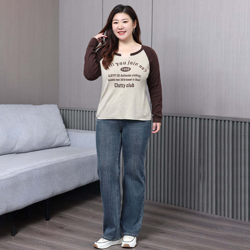 Plus-Size Women's High-Waisted Wide-Leg Narrow-Fit Jeans for Women, Winter 2025, Fleece-Lined, Loose-Fitting, Slimming Straight-Leg Pants for Chubby Women