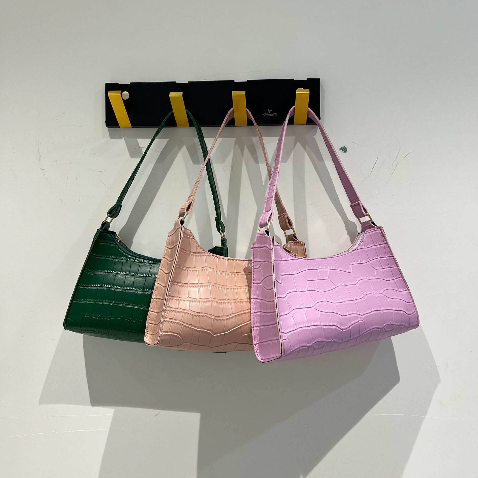 Crocodile Armpit Bag 2024 New Southeast Asian Foreign Trade Handbag Commuter Bag Women's Fashionable All-match Shoulder Bag