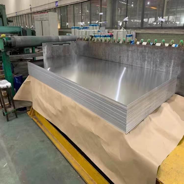 Galvanized Steel Coil with Flowers Galvanized White Iron Sheet Without Flowers High Zinc Layer 275g Galvanized Steel Coil Deep Drawn Dx53D Galvanized Sheet