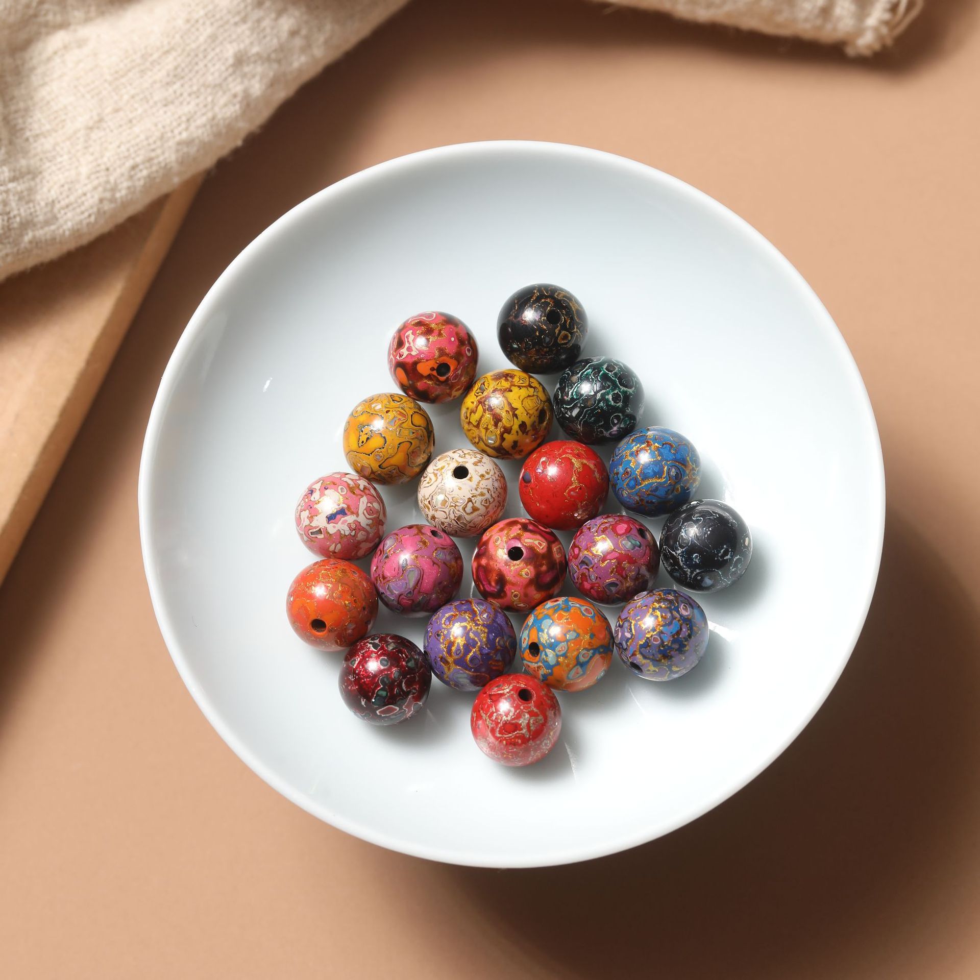 Wholesale of Intangible Cultural Heritage Lacquer Beads, Loose Beads, Inlaid Mother-Of-Pearl Purple Sandalwood Beads, Embryo Bracelets, Factory Direct Delivery, and One-Piece Delivery