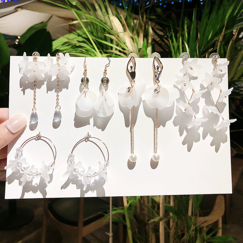Earrings Wholesale Yiwu Elegant Mid-Length Tassel Earrings for Women New 2023 Earrings Earrings Popular Round Face Slimming Look