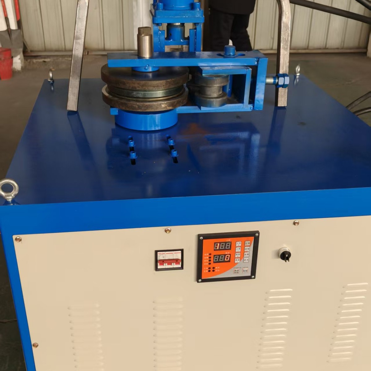 Cnc Weighted Pipe Bending Machine, Arc Bending Machine, Fully Automatic Arc Bending Machine, Cold Bending Forming Equipment, Groove Bending Machine
