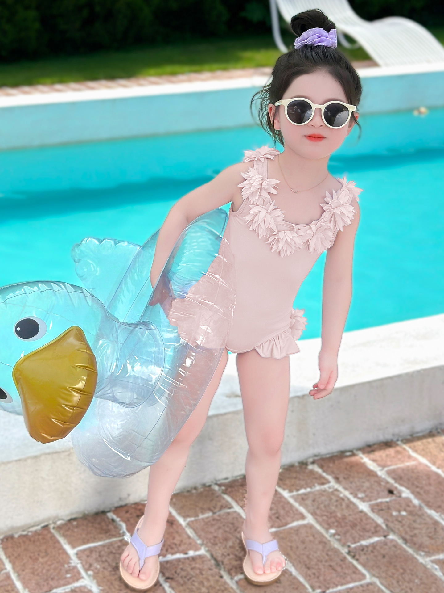 Girls Swimsuit 2025 New Kidsren's Summer One-Piece Swimsuit Baby Girl Fashionable Girl Summer Quick-Drying Swimsuit