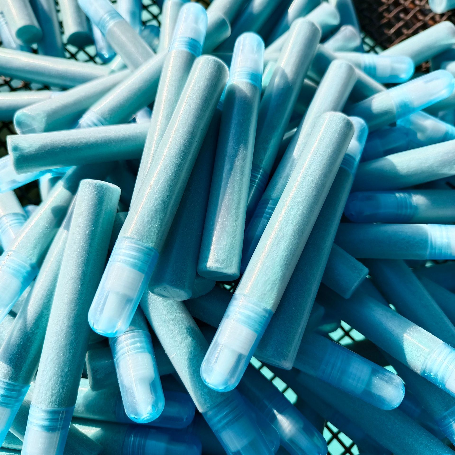 Children's sand painting pen wholesale 15g sand painting pen color sand wedding performance diy sintered color sand bag bottled delivery