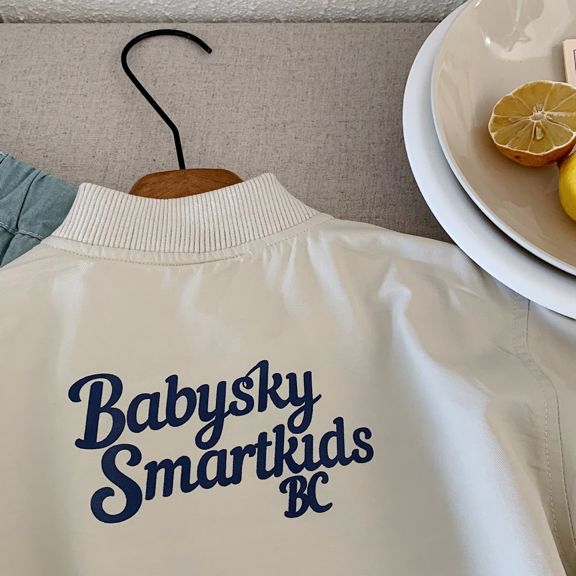 Children's Outwear Bangcheng 2025 Autum New Bear Cardigan for Boys and Girls Huzhou Woven Lining Kidsren's Jacket H0063