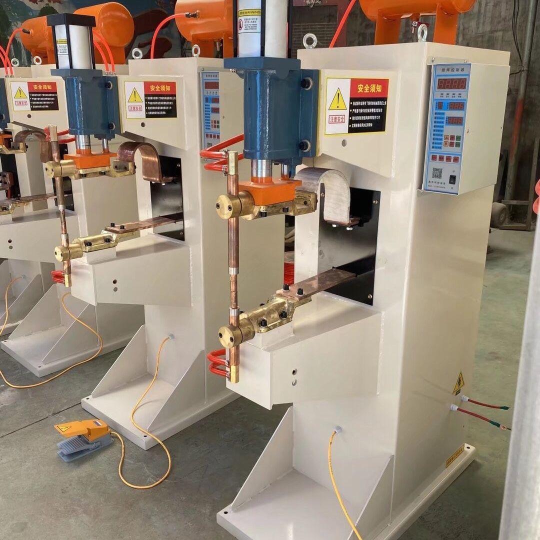Pneumatic spot welding machine welding mesh nut touch welding machine row welding machine automatic welding equipment fully automatic