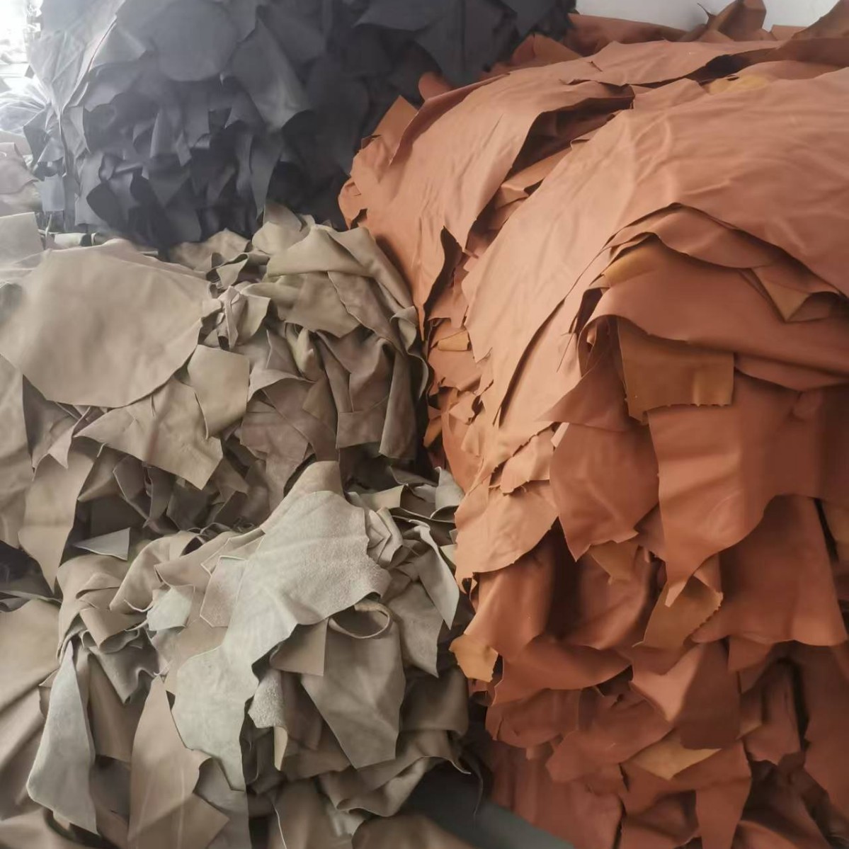 Furniture Top Layer Leather Black Yellow Red Litchi Grain Fine Grain Cowhide Sofa Genuine Leather Handmade Genuine Leather Cowhide