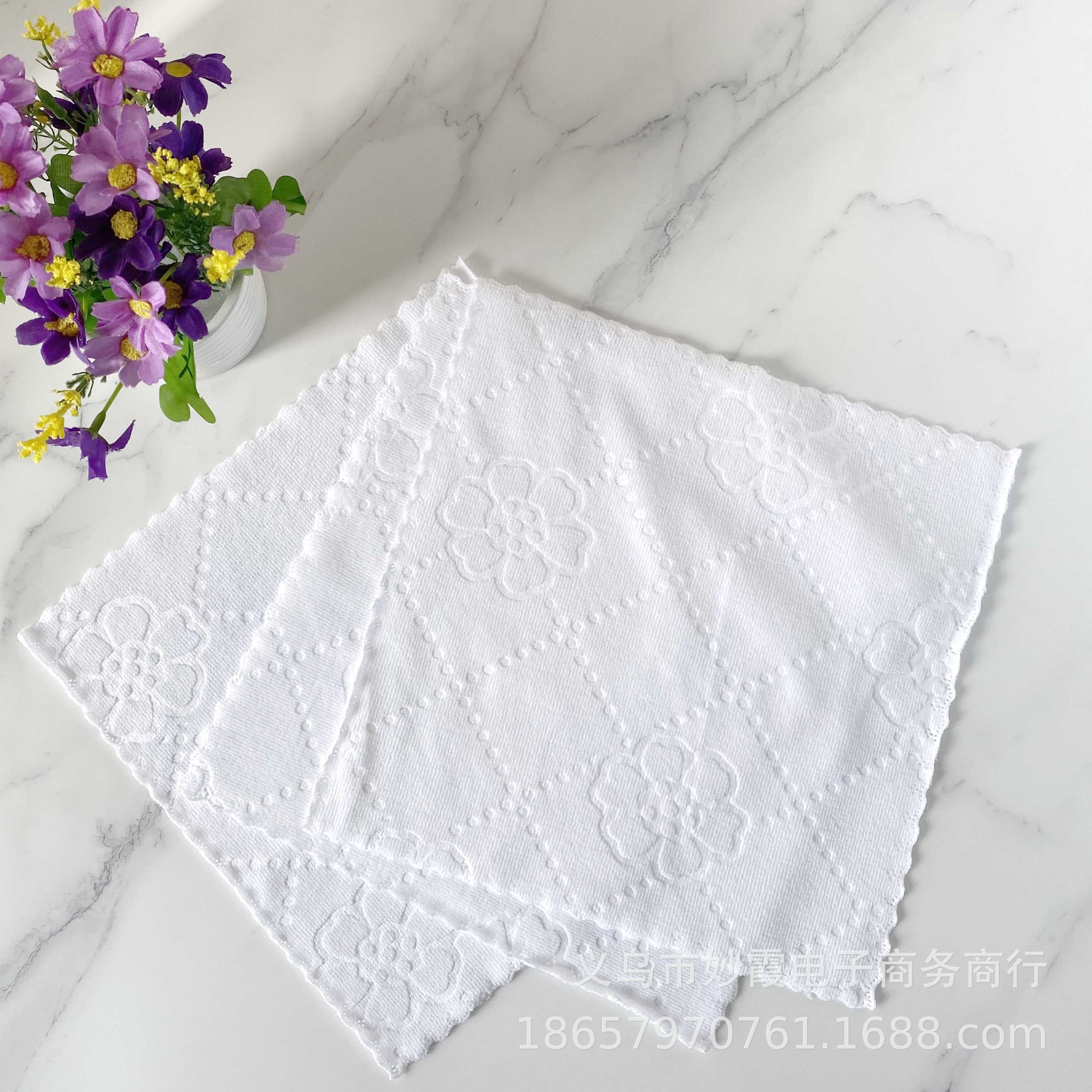 White Microfiber Disposable White Towel Hotel Small Square Towel for Kindergarten Household Small Towel