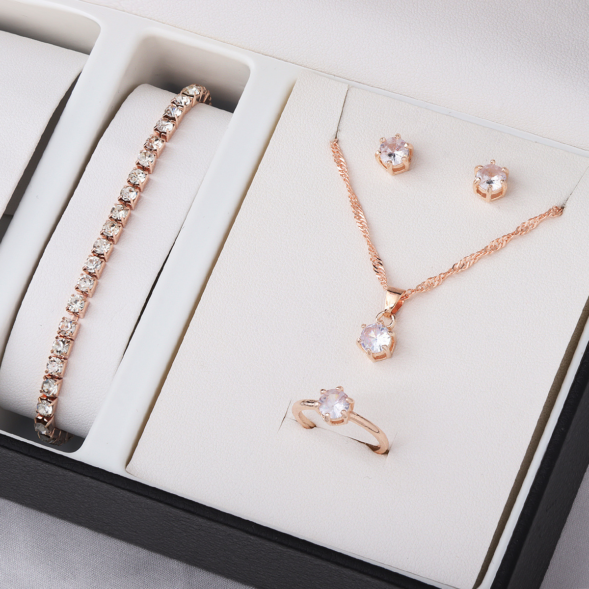 Europe and the United States cross-border hot jewelry fashion simple Joker bracelet watch accessories factory wholesale direct sale