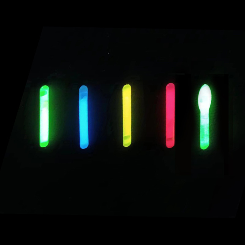 Factory Direct store night fishing luminous stick night fishing fluorescent stick fishing luminous stick night fishing luminous float fishing gear accessories