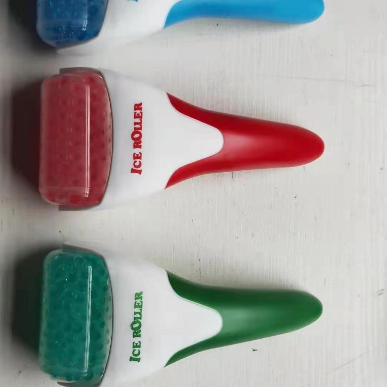 Ice Roller Source Wholesale Face Ice Head Roller Cold Compress Massage Care Plastic Head Ice Roller Beauty