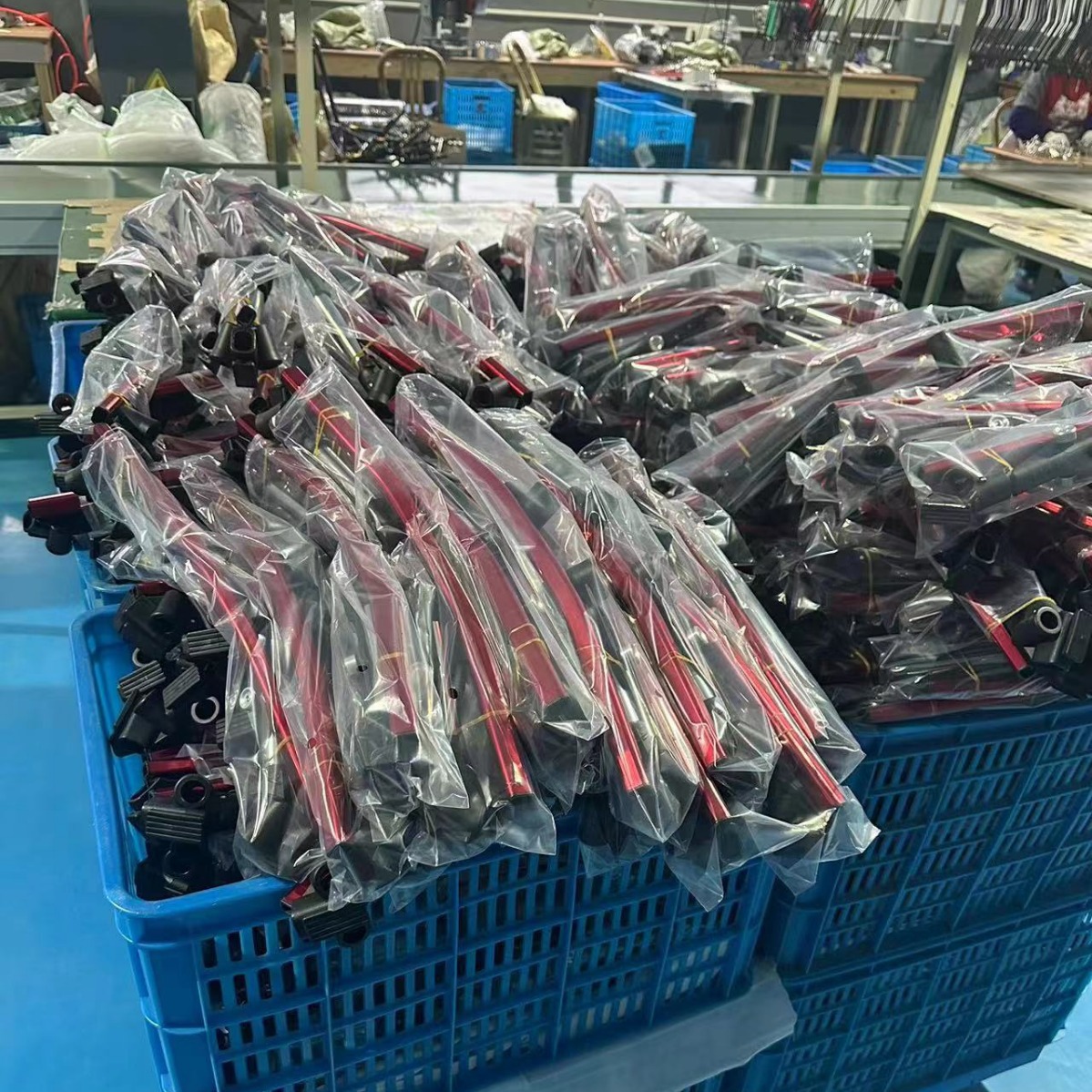 Outdoor Folding Bed Aluminum Alloy High and Low Camp Bed Lightweight Mesh Bed Camping Sleeping Cool and Breathable