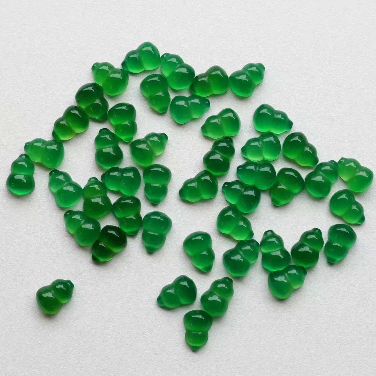 Натуральный зеленый халцедон плоское дно 7*9 тыква кулон браслет голый камень резьба ремесленные аксессуары ювелирная оптовая переработка