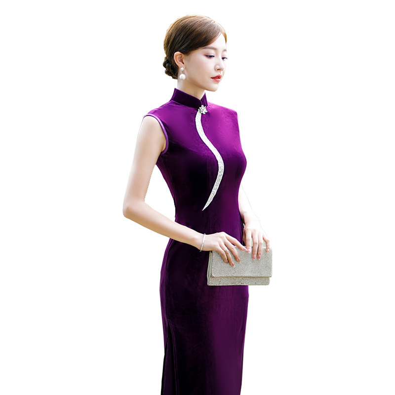 Velvet Cheongsam 2025 New Chinese Style Magnolia Cheongsam Elegant Model Performance Dress Improved Catwalk Cheongsam