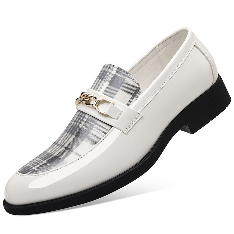 New Large Size Patent Leather Glossy Casual Leather Shoes European and American Style Hairstylist Pointed Toe Men's Trendy Shoes Business Formal Shoes