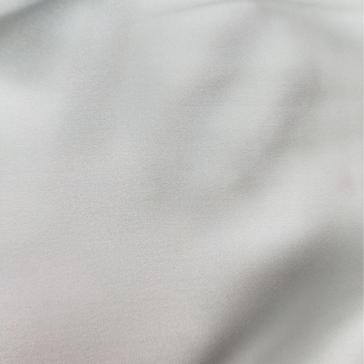 Wholesale Silk Crepe Satin 16 Mm 140 Door Width Real Mulberry Silk Satin Glossy Fabric Fabric for Garment