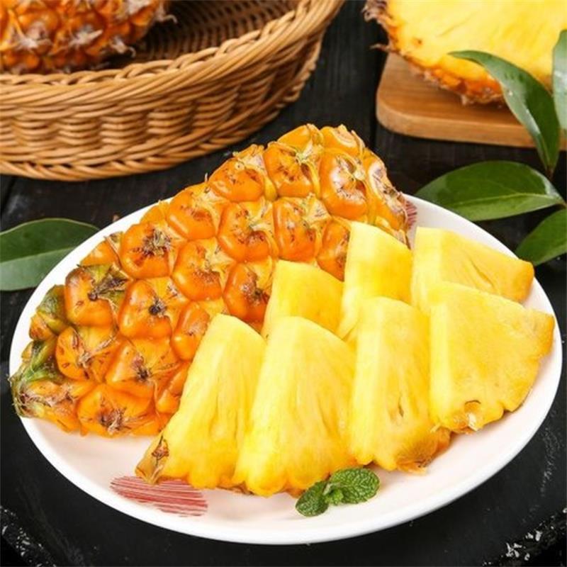 Xu Wen pineapple should be seasonal fruit Guangxi delivery pineapple postage fresh fruit perfume pineapple a generation of hair