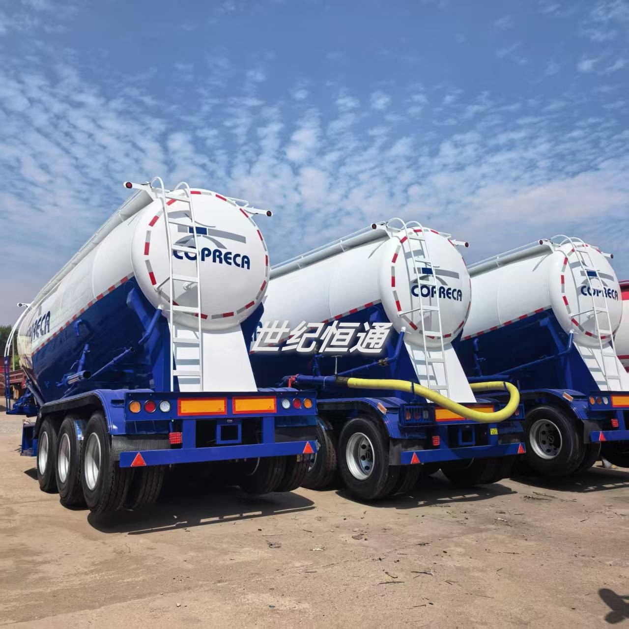 Поставка танкеров для транспортировки порошковых и гранулированных материалов, танкеров для транспортировки цемента, трехосных и четырехосных танкеров