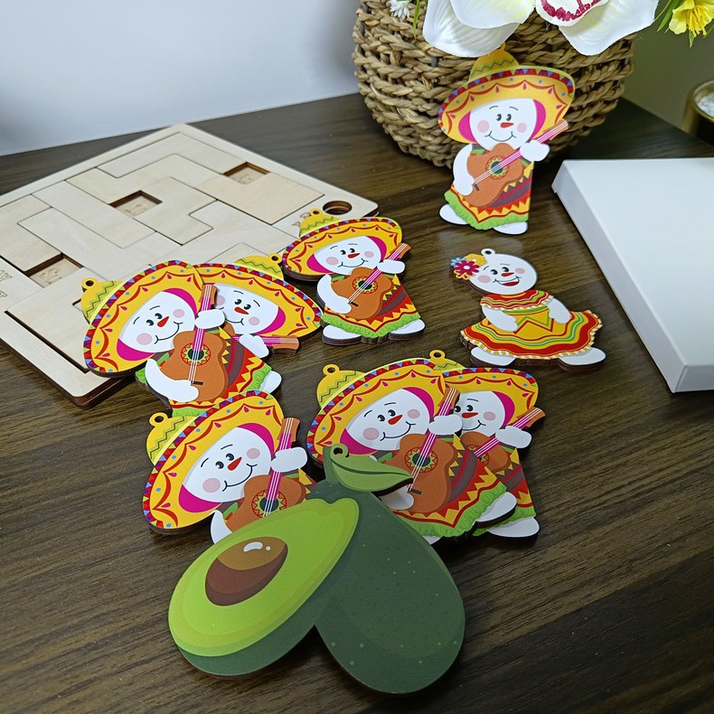 Dongguan Factory Uv Printing Processing Wooden Puzzles Silk Screen Digital Acrylic Logo Pattern Uv Color Printing Wood Products