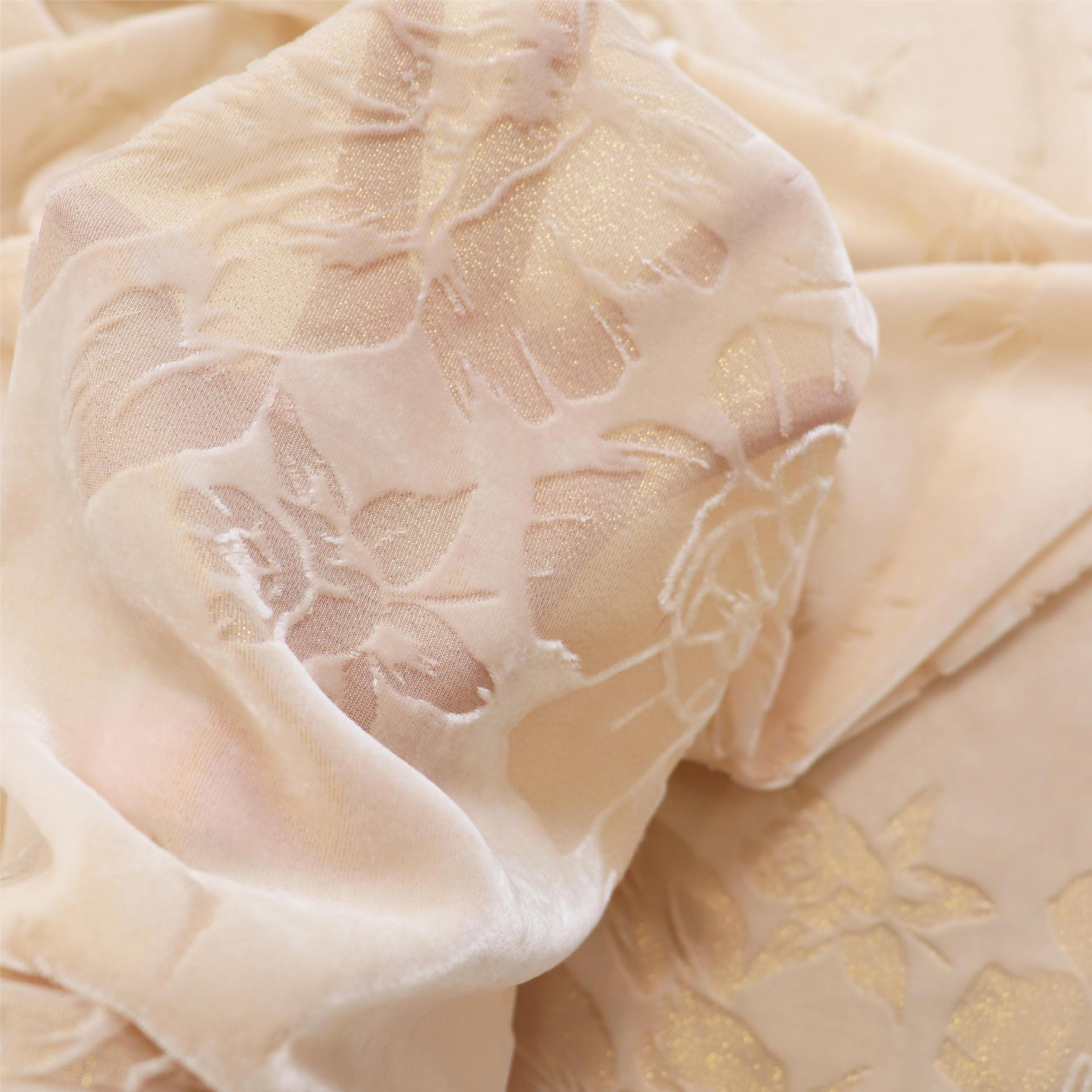 Factory Wholesale 140 Silk Brocade Velvet Fabric for Cheongsam Dresses and Skirt Materials