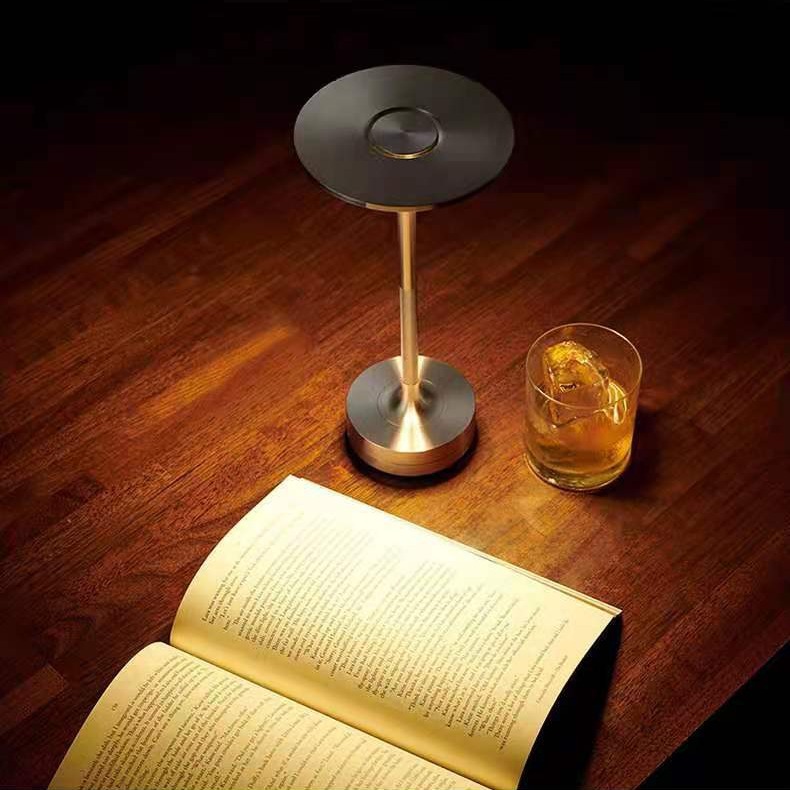 Cross-border rechargeable table lamp hotel cafe bar clear bar romantic atmosphere lamp outdoor camping portable night light