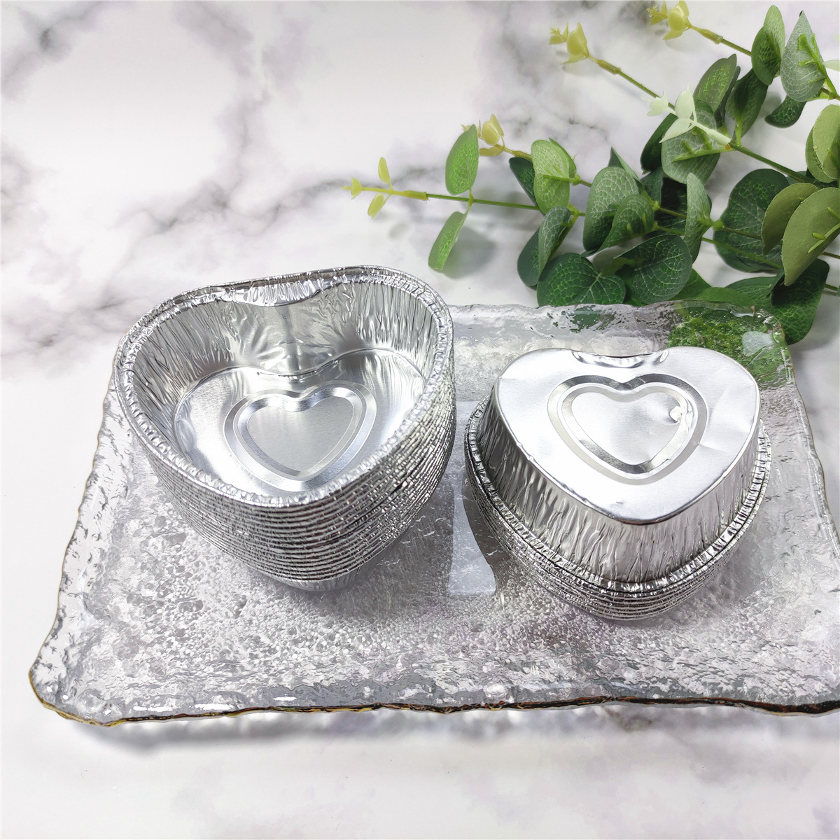 Disposable heart-shaped tin paper box 1222 heart-shaped cake mold air fryer baked egg round household aluminum foil box