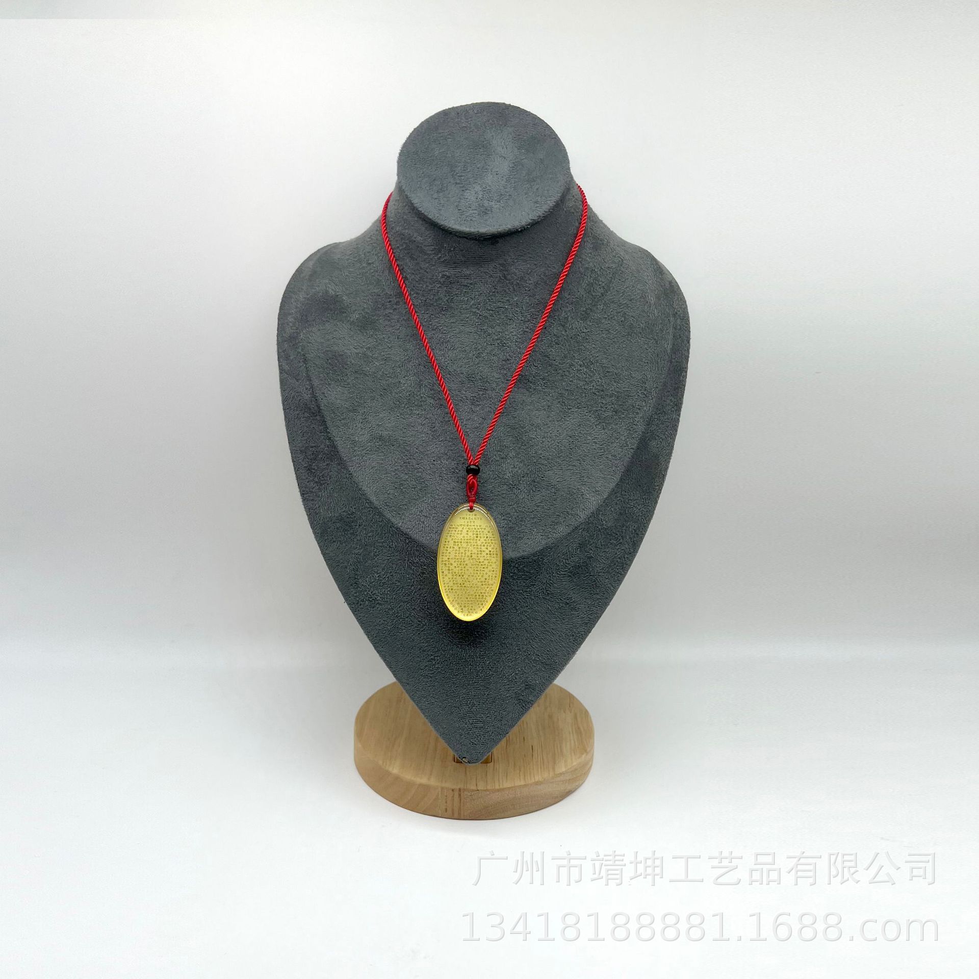 In-Stock Avalokiteshvara Pendant Necklace with Avalokiteshvara Buddha Statue Hanging Tag