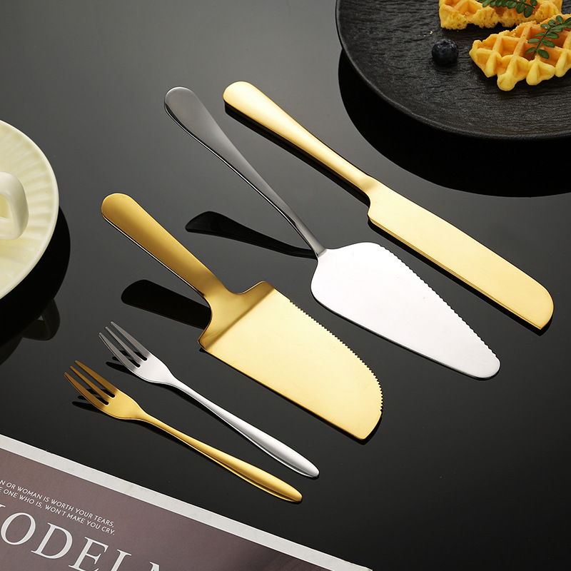 Stainless steel cake shovel manufacturers moon cake knife and fork bread knife with teeth triangle shovel fruit fork suit baking tools
