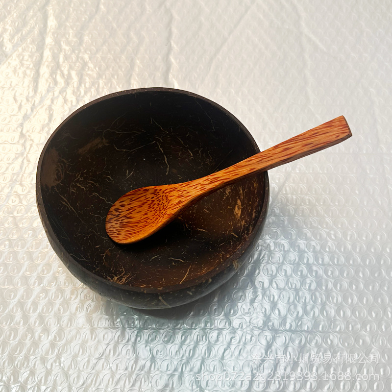 Coconut shell bowl manufacturers wholesale natural net red Hainan creative Vietnam old coconut shell bowl spoon suit dried fruit candle