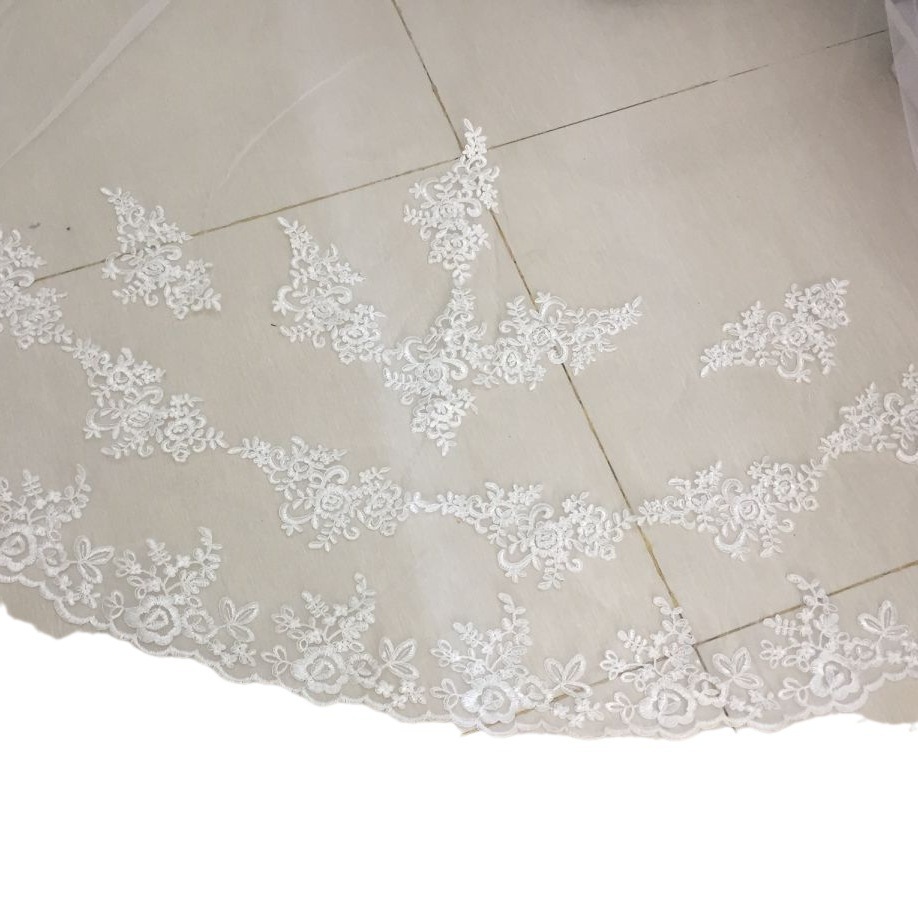 2018 Special romantic lace applique soft yarn Long 3 M Lace bridal veil super long bridal wedding veil White