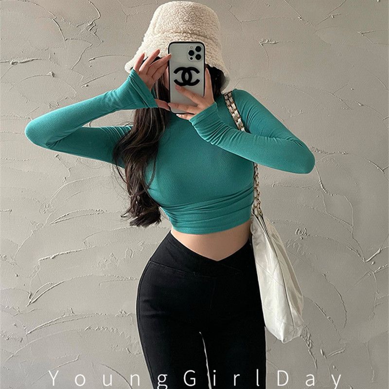 Spicy Girl retro tight waist slimming bottoming shirt early spring new half turtleneck pleated short long sleeve inner wear