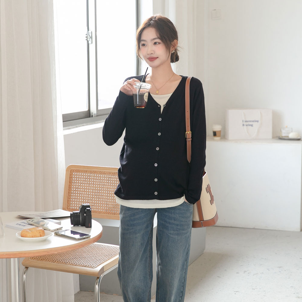 Spring New Maternity Clothes Korean Style Lazy Style Thin Stacked Long-sleeved Knit Sweater Stylish Fake Two-piece Cardigan Jacket