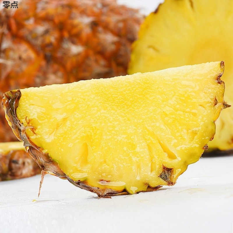 Fresh Seasonal Fruits Ready for Picking 0.5-5kg Hainan Golden Diamond Pineapple 5kg Pack Manufacturer Delivery Free Shipping Cross-Border