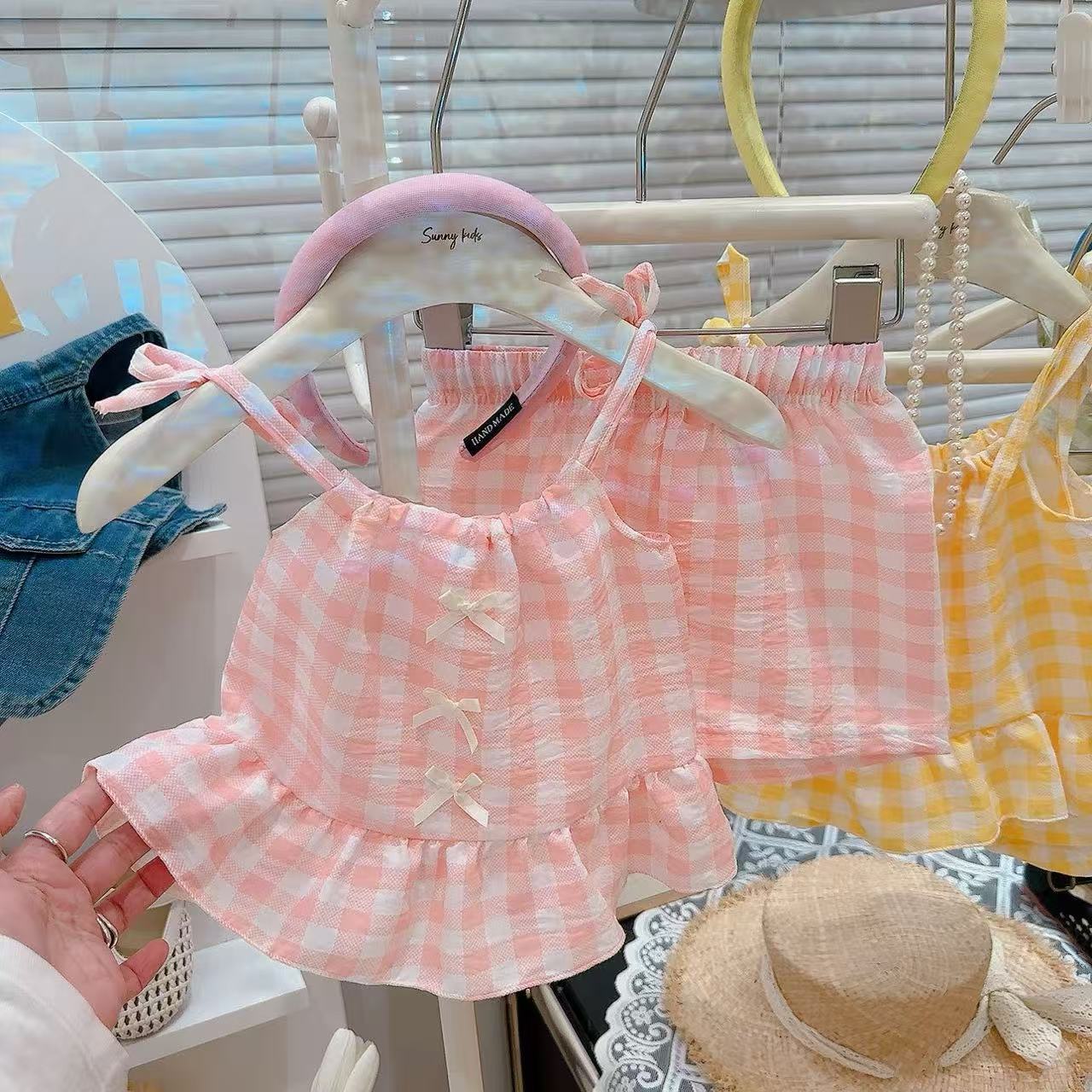 Summer Export Two-Piece Plaid Bow Suspender Suit for Girls, Stylish Plaid Vest Culottes, Internet Celebrity