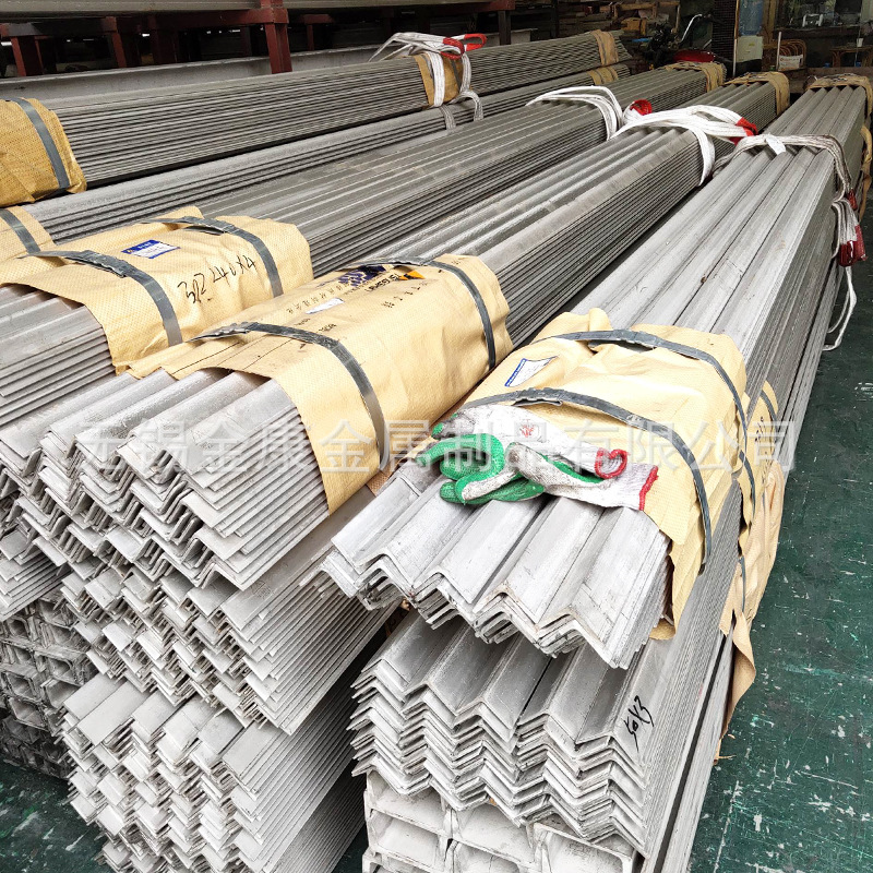 304/316/321 Stainless Steel Angle Steel, Equal-Sided Triangular Steel Angle Iron, L-Shaped Steel Supports Punching and Welding, Customized According to Drawings