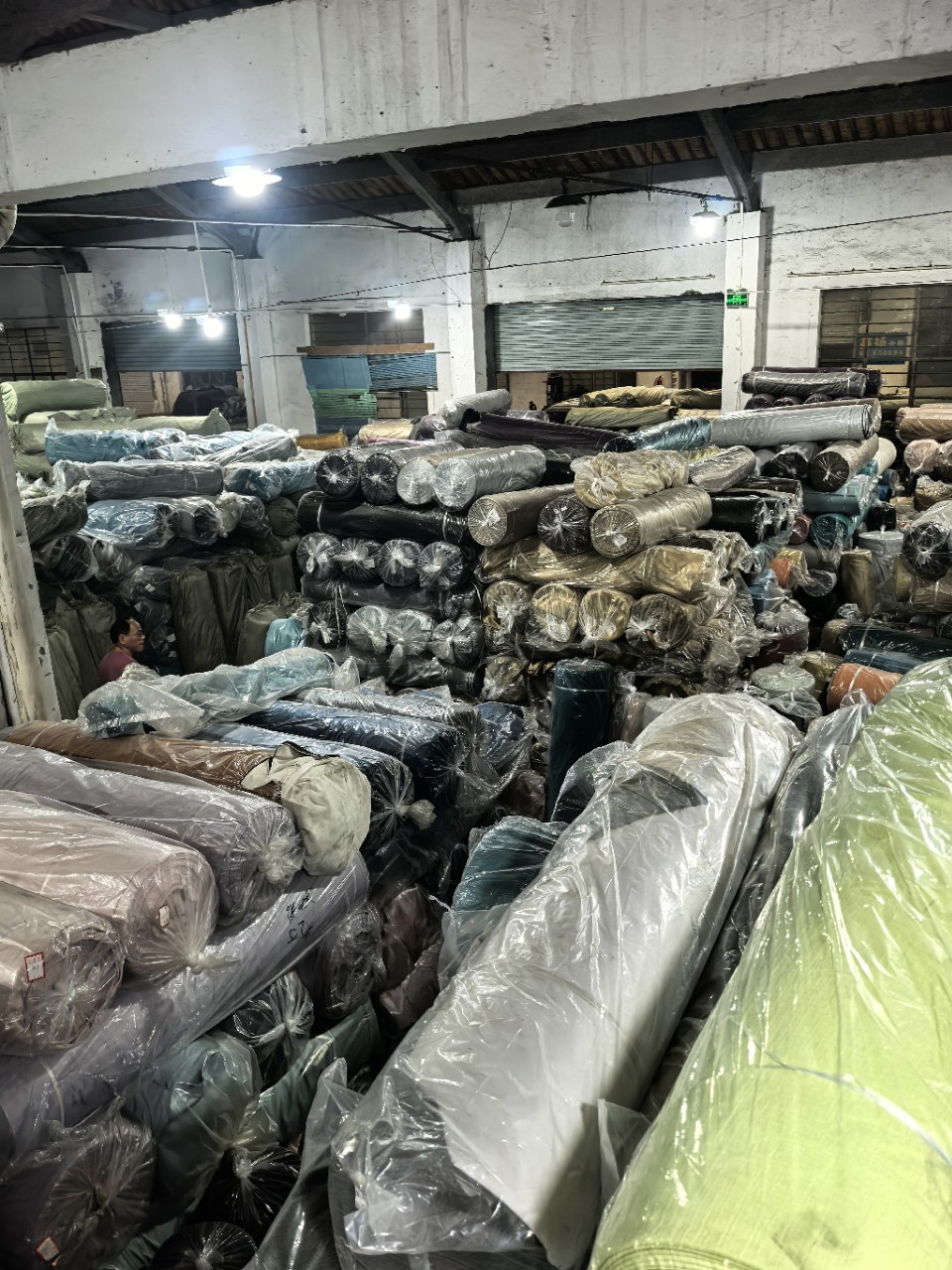 Custom-Made High-Rise Curtains 3.2m High Diamond Jacquard Blackout Fabric Special Clearance Inventory Curtain Fabric Wholesale