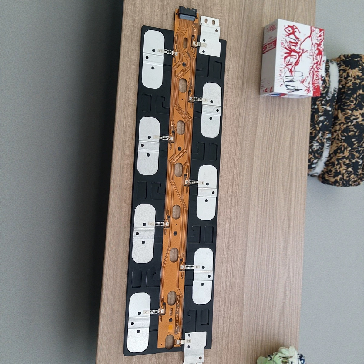 Завод Ccs напрямую поставляет контактную систему для новых энергетических автомобилей/системы хранения энергии, интегрированные шины, высокоэффективные интегрированные детали, лазер