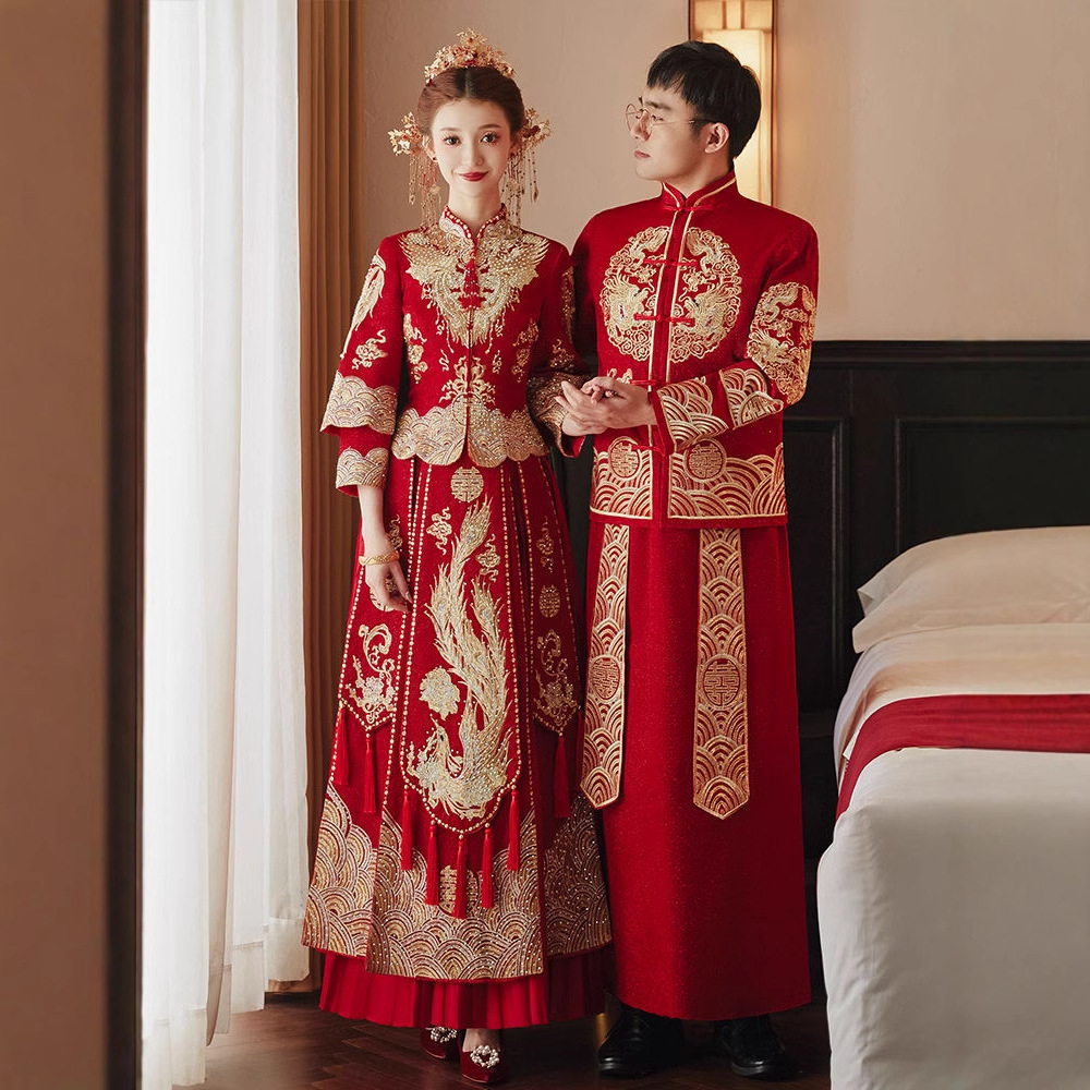 Xiuhe Clothing 2025 New Bridal High-End Chinese Wedding Clothes Slim Toast Clothes Show Kimono Heavy Industry Wedding Dress Women