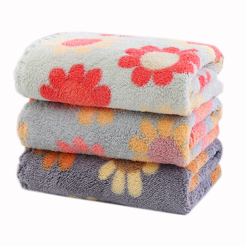 Cross-Border Labeling Children's Baby Saliva Towels, Newborn Ultra-Soft Face Towels, Coral Fleece Small Square Towels, Absorbent Cloths