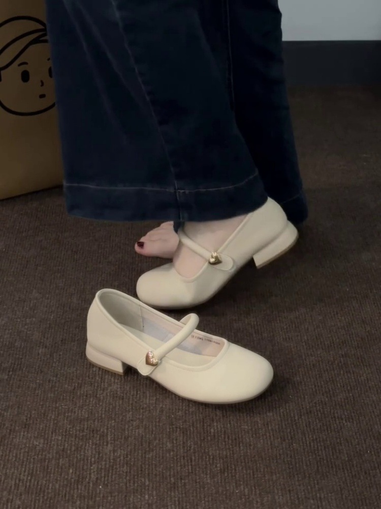 Sheepskin Version ~ Gentle Milky White Elegant Mary Jane Shoes for Women with Heart Buckle Velcro Shallow Mouth Round Toe Low Heel Sandals
