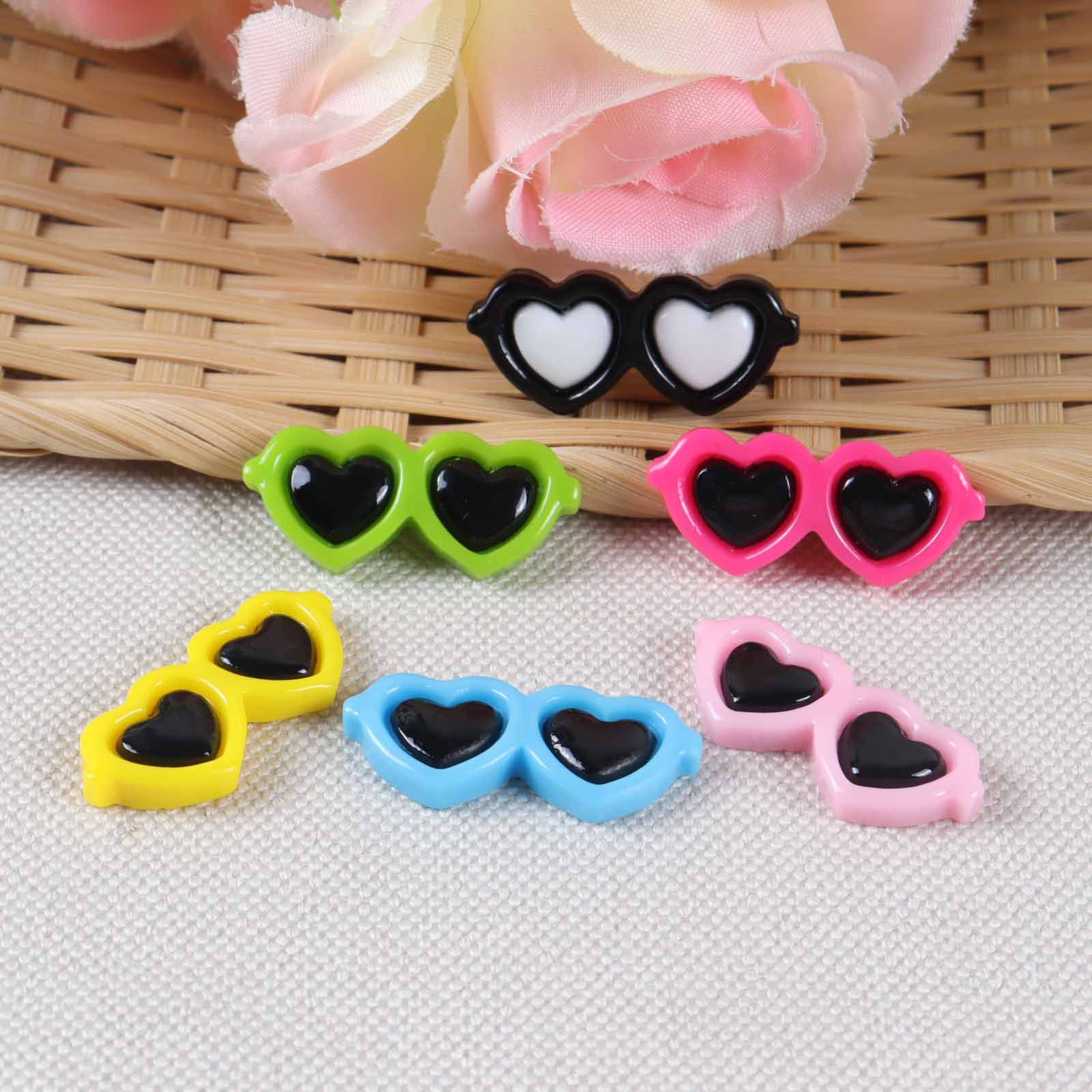 Colorful Small Resin Acrylic Heart Sunglasses Heart-Shaped Glasses Accessories DIY Doll Pendant Handmade Decorative Accessories