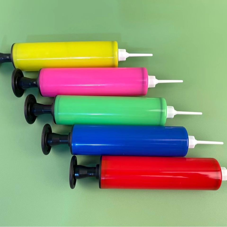 Manufacturer Supplies Football Basketball Ball Massage Ball Inflatable Cylinder Air Needle Syringe Pump Mini Hand Push Air Pump