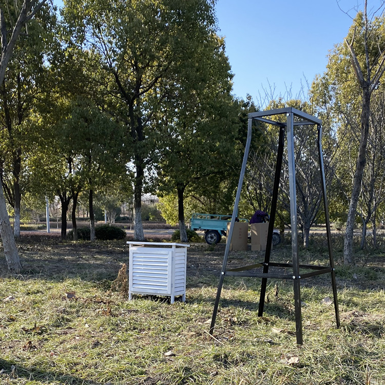 Outdoor meteorological louver box and bracket four-sided hundred-page box J03022 observation school geography field environment in stock